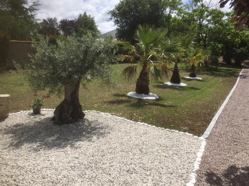 לינה וארוחת בוקר Saint-Sauveur-d'Aunis La Rochelle Et L'Aunis מראה חיצוני תמונה